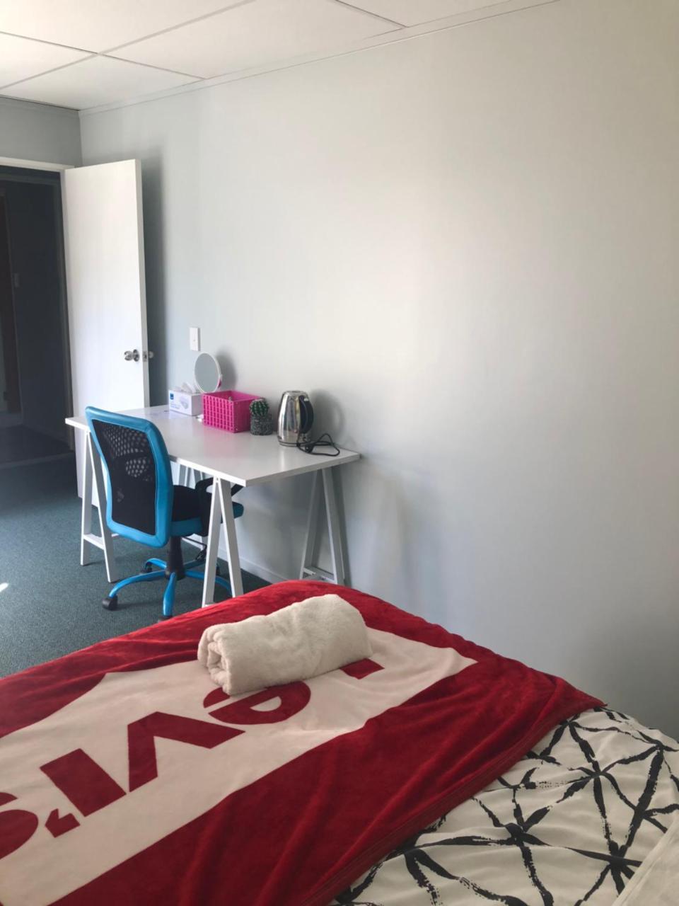West Lake One Bedroom Accommodation Christchurch Exterior photo