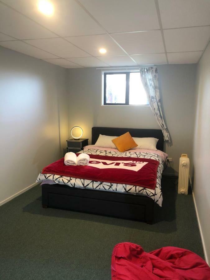 West Lake One Bedroom Accommodation Christchurch Exterior photo