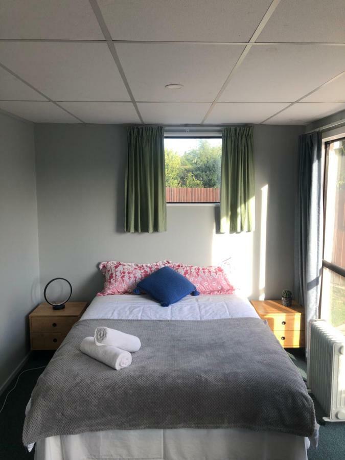 West Lake One Bedroom Accommodation Christchurch Exterior photo